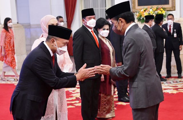 Pelantikan Zulkifli dan Hadi Zulkifli Hasan