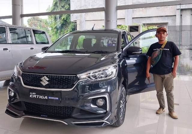 Suzuki Ertiga Smart Hybrid