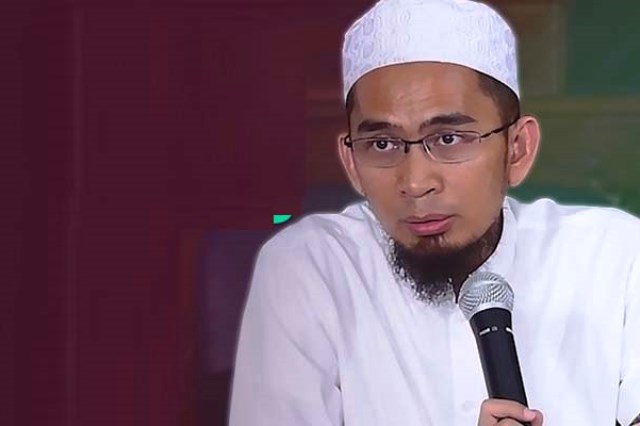 Adi Hidayat2 Adi Hidayat