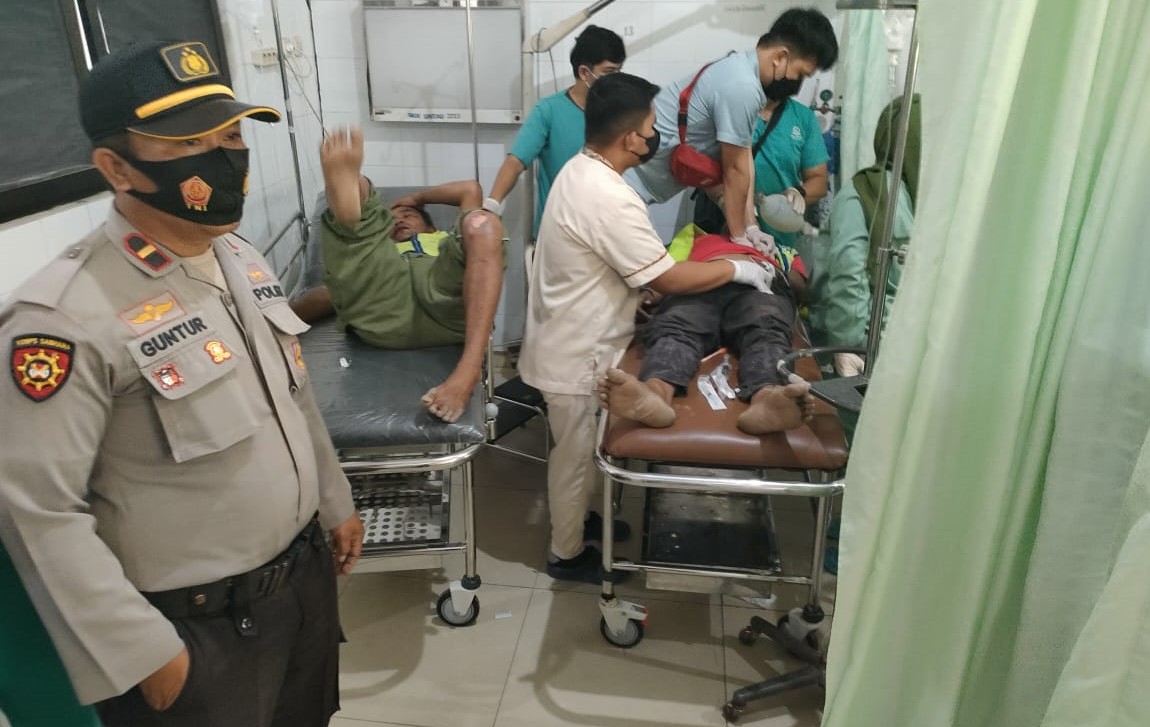 Pekerja Tersengat Listrik Tersengat Listrik