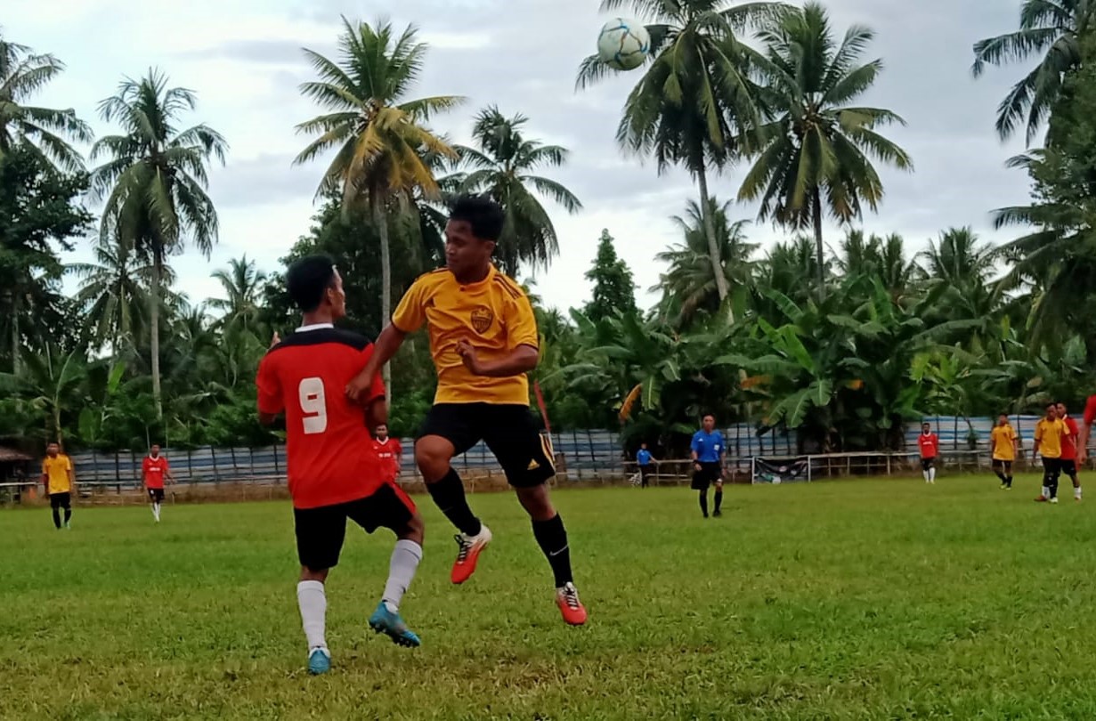 Tim Kelinci Pelawa Turnamen Sepak Bola Kampus Sahib