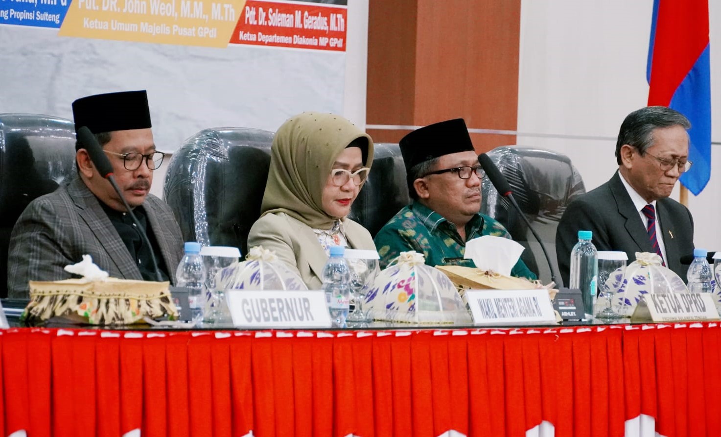 Ketua DPRD Sulteng