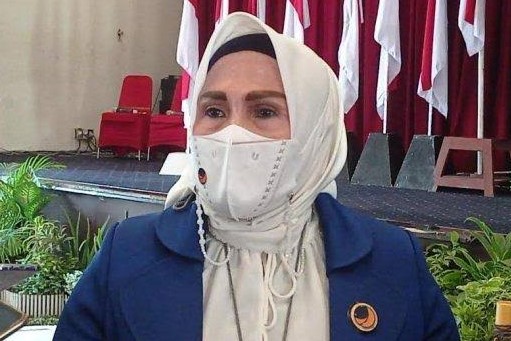 Vera Rompas Mastura Vera Rompas Mastura