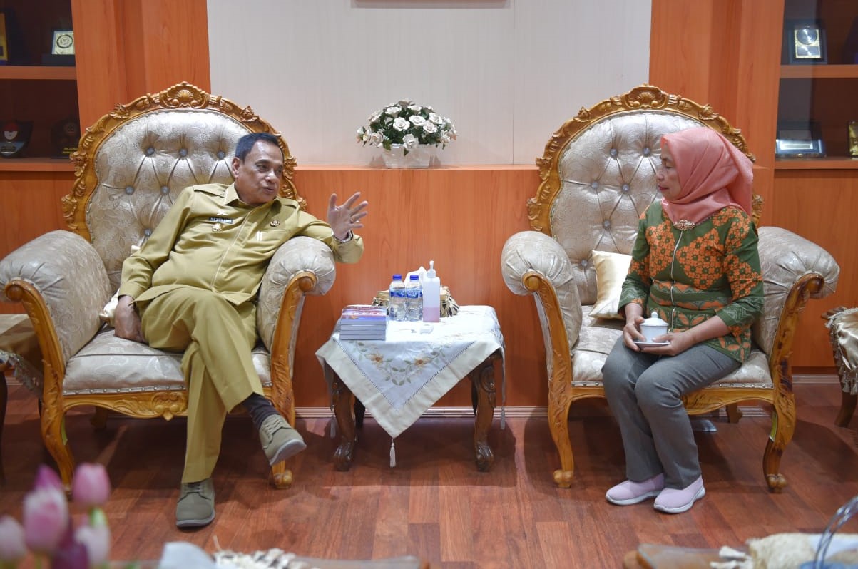 Wagub Sulteng Wagub Sulteng