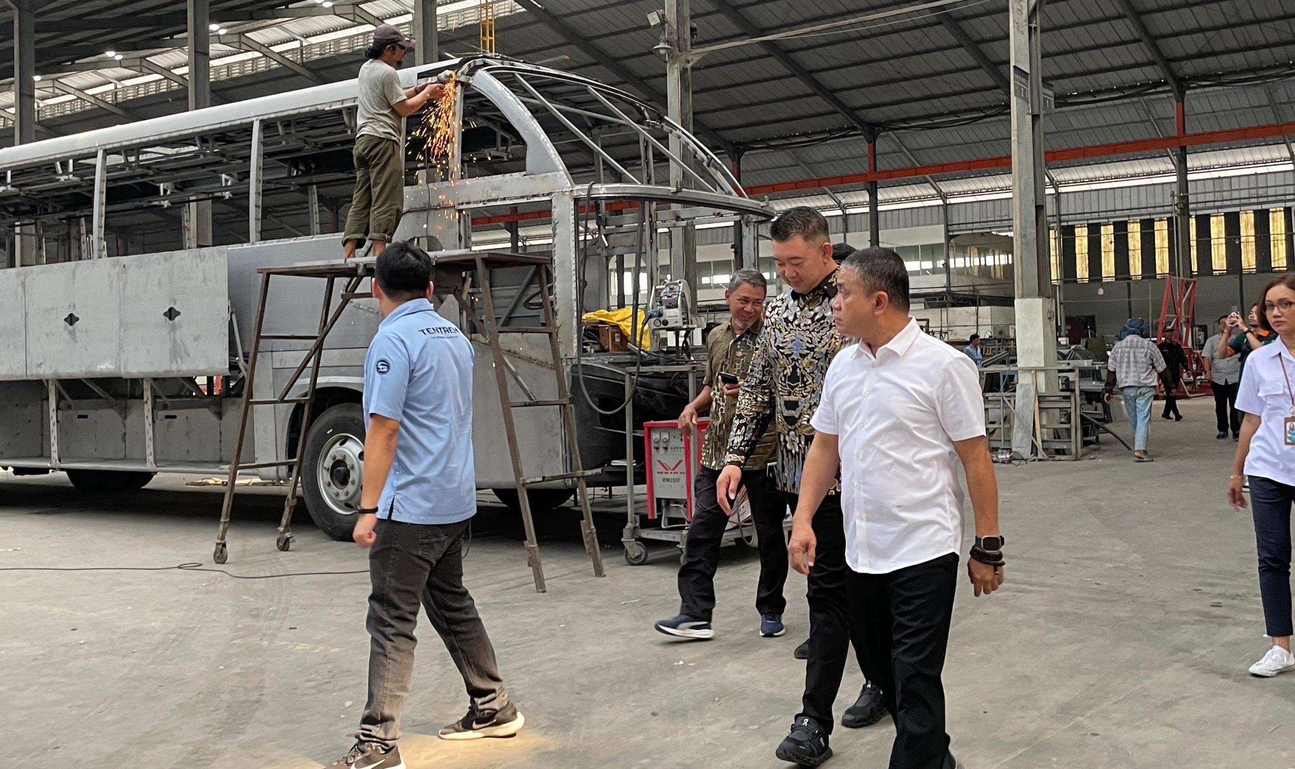 Wali Kota Kunjungan ke Jatim Pemkot Palu